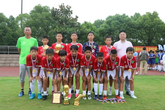 波尔图客场胜利被一致看好，马德拉航海面临挑战